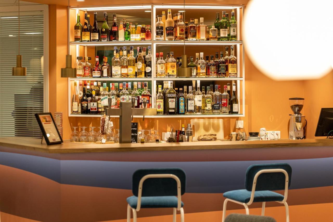The Originals Boutique Hotel Restaurant Saint James, מונטגו מראה חיצוני תמונה